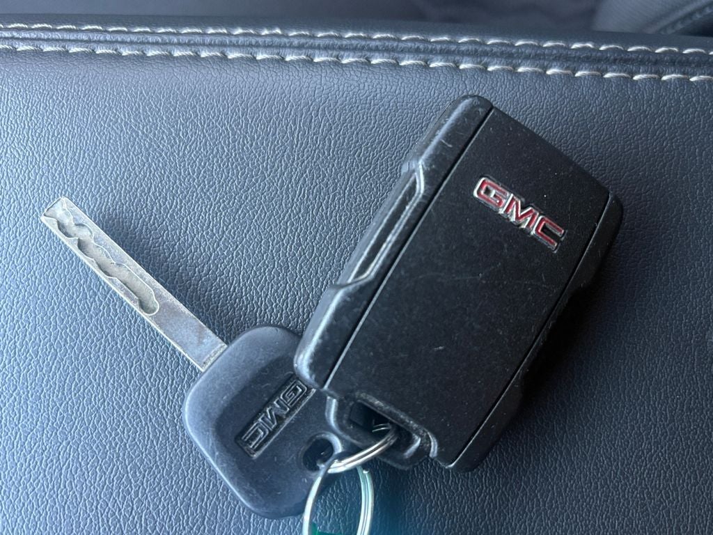 2017 GMC Yukon SLE