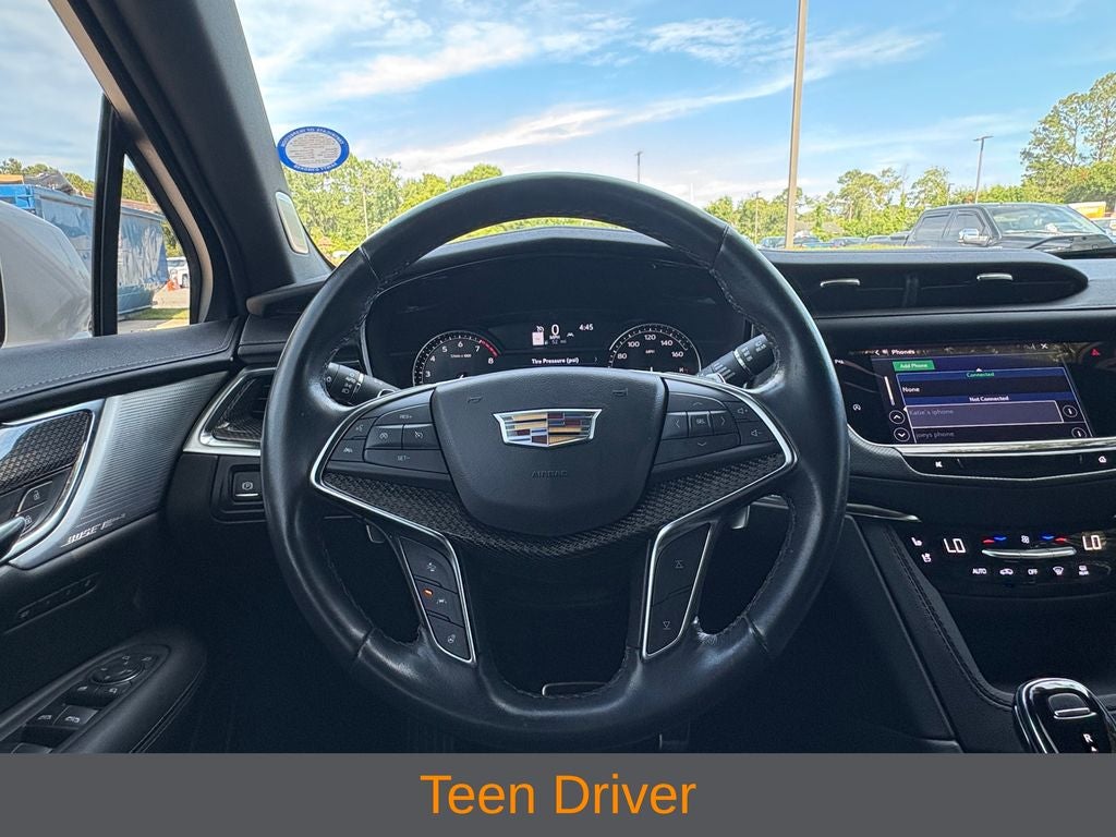 2023 Cadillac XT5 Sport