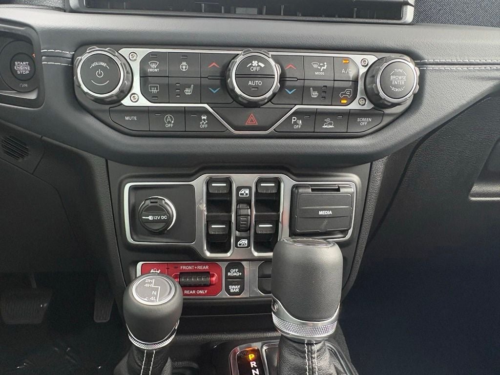 2026 Jeep Wrangler WRANGLER 4-DOOR REWIND