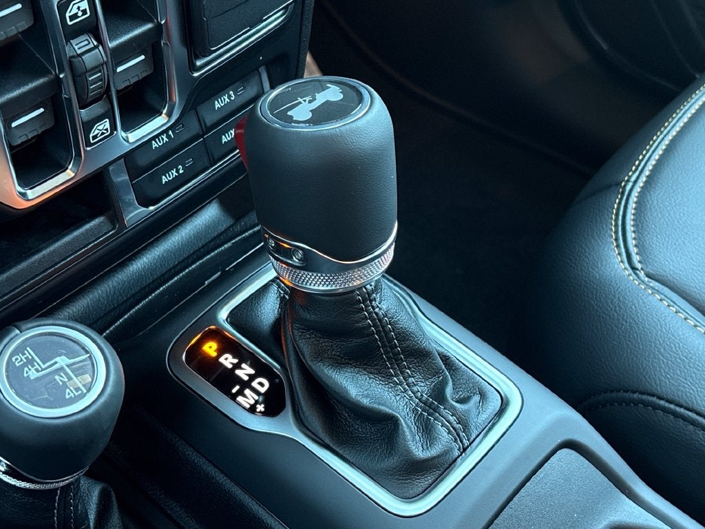 2027 Jeep Wrangler WRANGLER 4-DOOR SAHARA