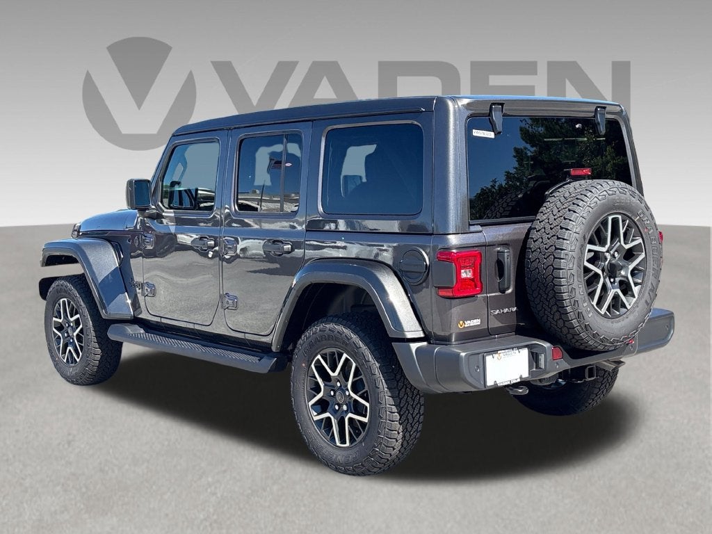 2027 Jeep Wrangler WRANGLER 4-DOOR SAHARA