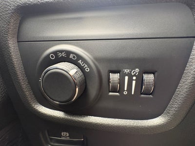 2026 Jeep Grand Cherokee GRAND CHEROKEE LAREDO X 4X2