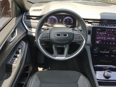 2025 Jeep Grand Cherokee GRAND CHEROKEE ALTITUDE 4X2