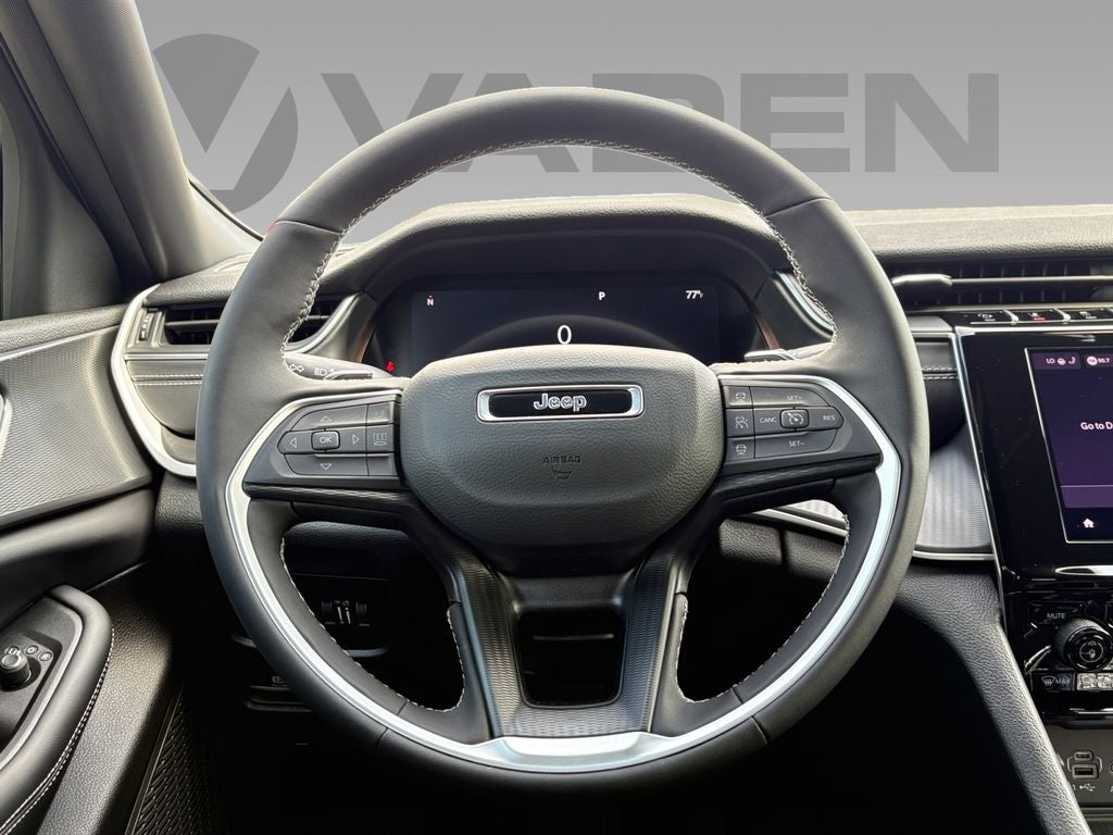 2026 Jeep Grand Cherokee GRAND CHEROKEE LAREDO X 4X2