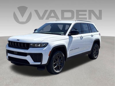 2027 Jeep Grand Cherokee GRAND CHEROKEE LAREDO ALTITUDE 4X2