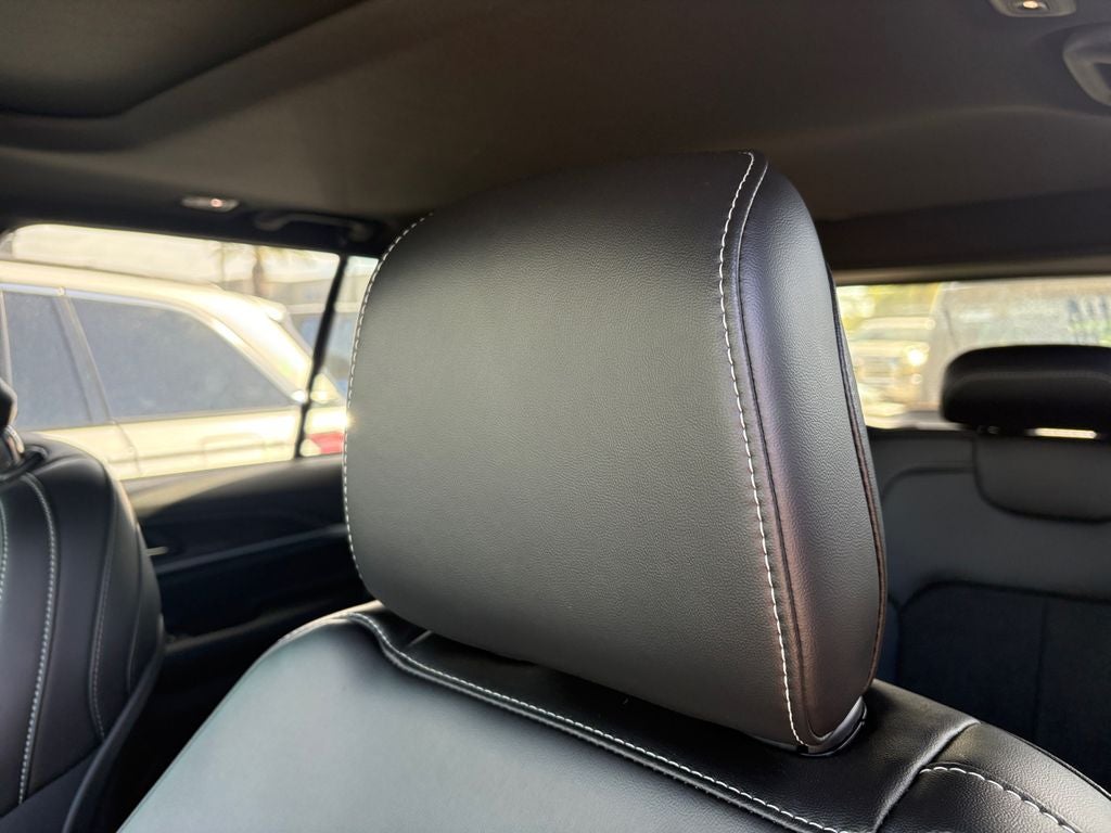 2026 Jeep Grand Cherokee GRAND CHEROKEE LAREDO ALTITUDE 4X2