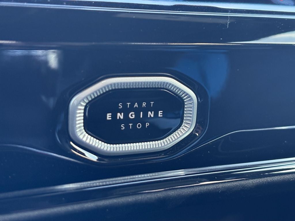 2026 Jeep Grand Cherokee GRAND CHEROKEE LAREDO ALTITUDE 4X2