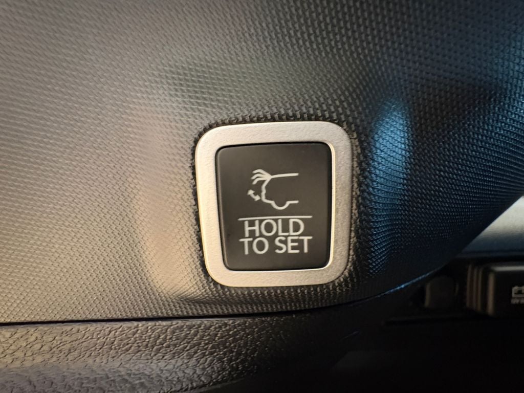 2026 Jeep Grand Cherokee GRAND CHEROKEE LAREDO ALTITUDE 4X2