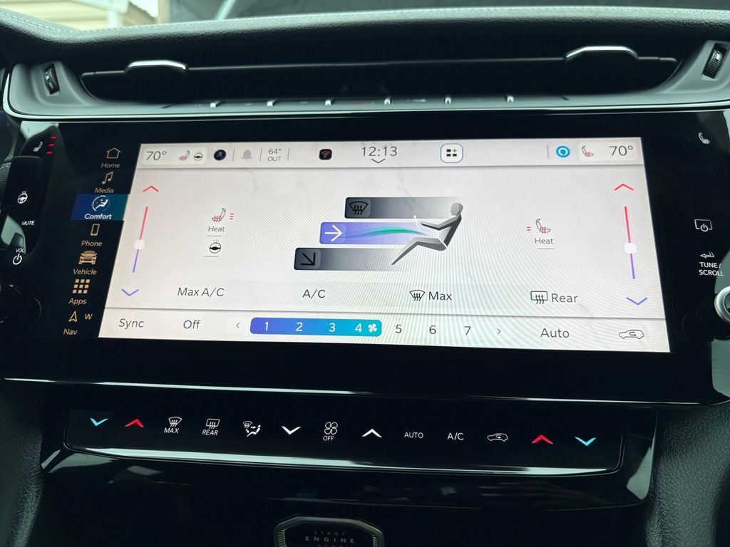 2026 Jeep Grand Cherokee GRAND CHEROKEE LAREDO ALTITUDE 4X2