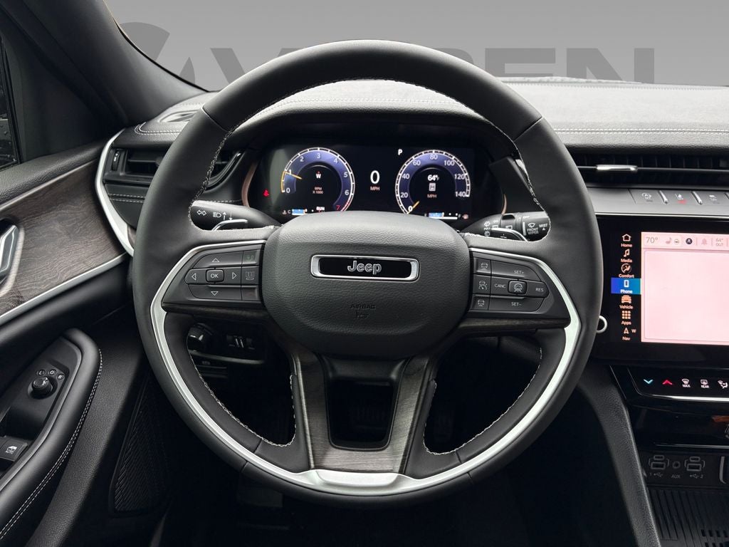 2026 Jeep Grand Cherokee GRAND CHEROKEE LAREDO ALTITUDE 4X2