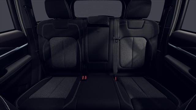 2026 Jeep Grand Cherokee GRAND CHEROKEE LAREDO 4X4