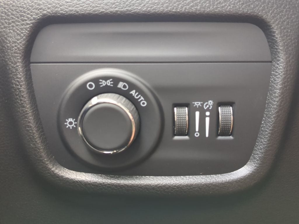 2025 Jeep Grand Cherokee GRAND CHEROKEE ALTITUDE 4X4