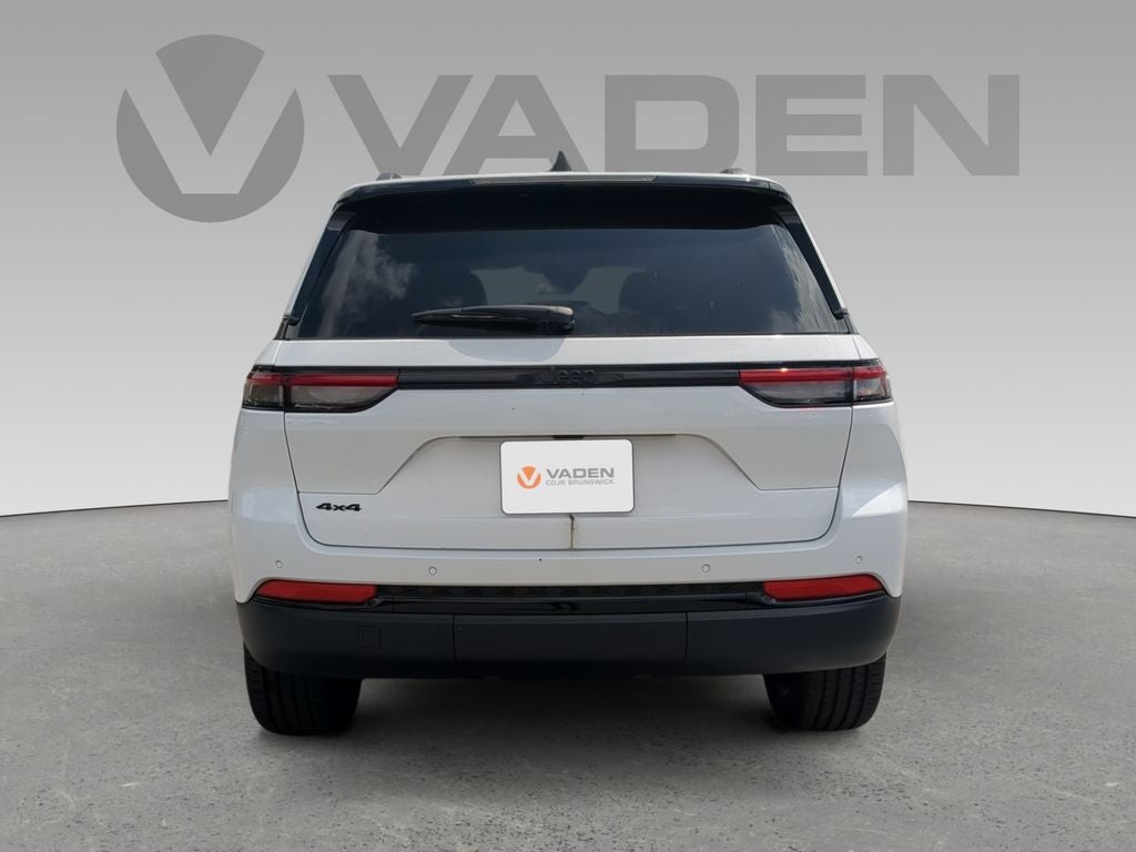 2025 Jeep Grand Cherokee GRAND CHEROKEE ALTITUDE 4X4