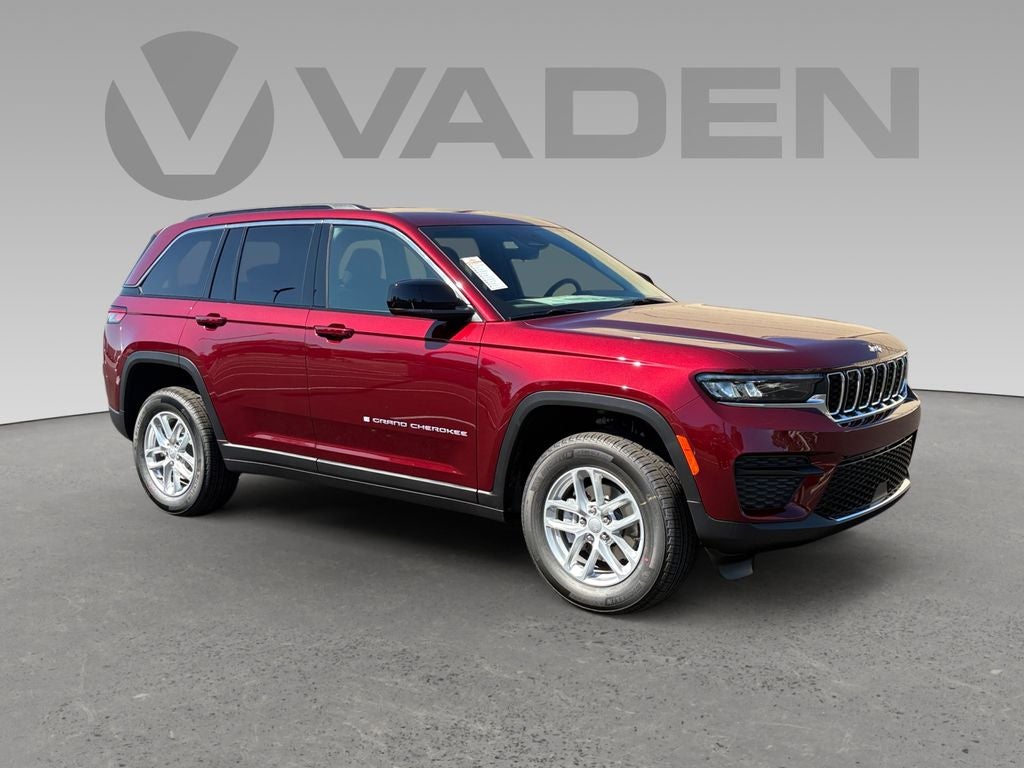 2026 Jeep Grand Cherokee GRAND CHEROKEE LAREDO 4X4