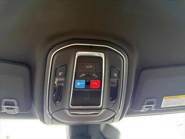 2025 Jeep Grand Cherokee GRAND CHEROKEE ALTITUDE 4X4