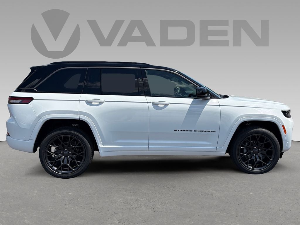 2026 Jeep Grand Cherokee GRAND CHEROKEE SUMMIT 4X4