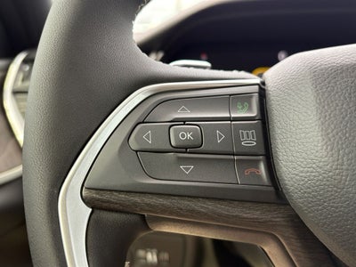 2026 Jeep Grand Cherokee GRAND CHEROKEE L LAREDO ALTITUDE 4X2
