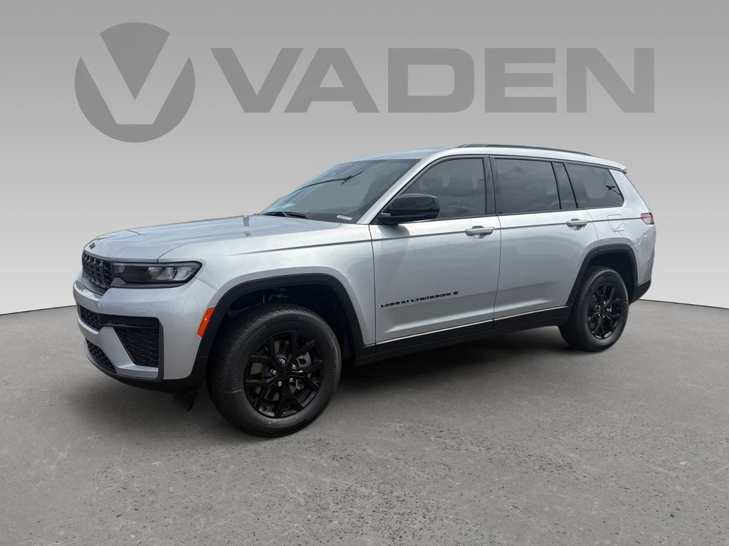 2026 Jeep Grand Cherokee GRAND CHEROKEE L LAREDO ALTITUDE 4X2