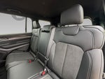 2026 Jeep Grand Cherokee GRAND CHEROKEE L LAREDO ALTITUDE 4X2