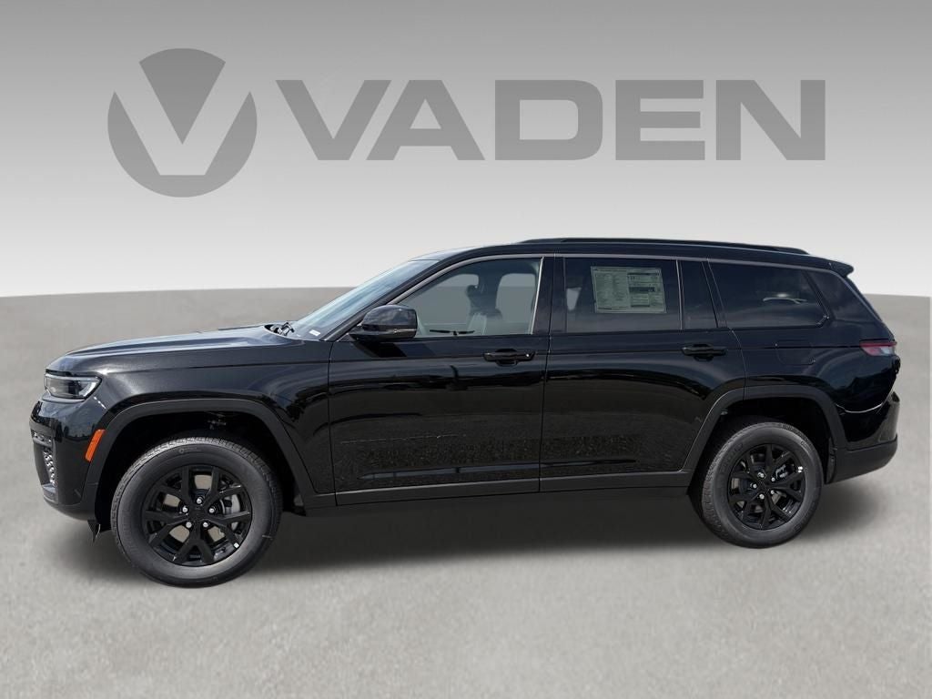 2026 Jeep Grand Cherokee GRAND CHEROKEE L LAREDO ALTITUDE 4X2