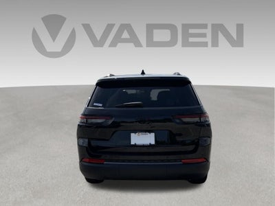 2026 Jeep Grand Cherokee GRAND CHEROKEE L LAREDO ALTITUDE 4X2
