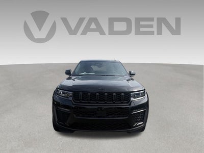 2026 Jeep Grand Cherokee GRAND CHEROKEE L LAREDO ALTITUDE 4X2