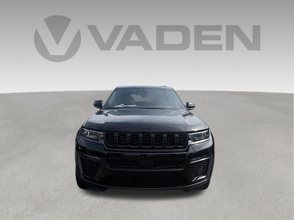 2026 Jeep Grand Cherokee GRAND CHEROKEE L LAREDO ALTITUDE 4X2