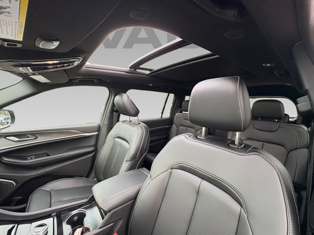 2026 Jeep Grand Cherokee GRAND CHEROKEE L LIMITED 4X2