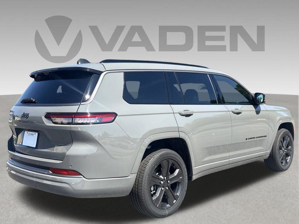 2027 Jeep Grand Cherokee GRAND CHEROKEE L LIMITED RESERVE 4X4