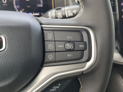 2025 Jeep Wagoneer WAGONEER L 4X4