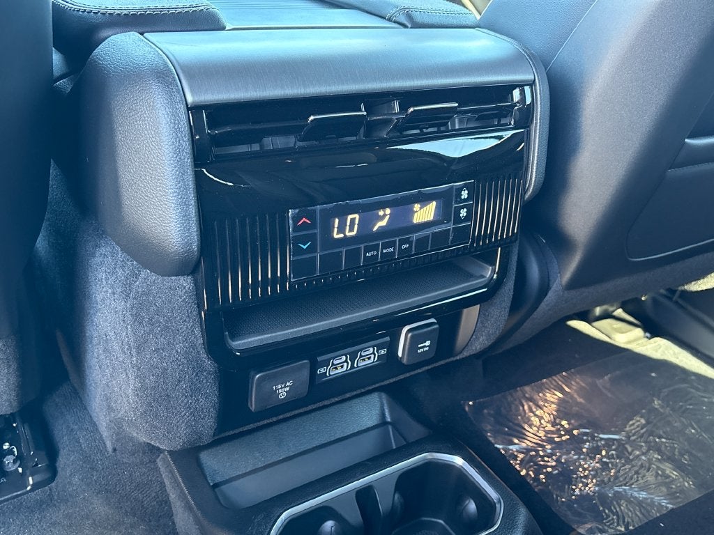 2027 Jeep Grand Wagoneer GRAND WAGONEER 4X2