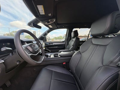 2026 Jeep Grand Wagoneer GRAND WAGONEER UPLAND 4X4