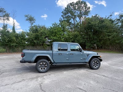 2026 Jeep Gladiator GLADIATOR SAHARA 4X4