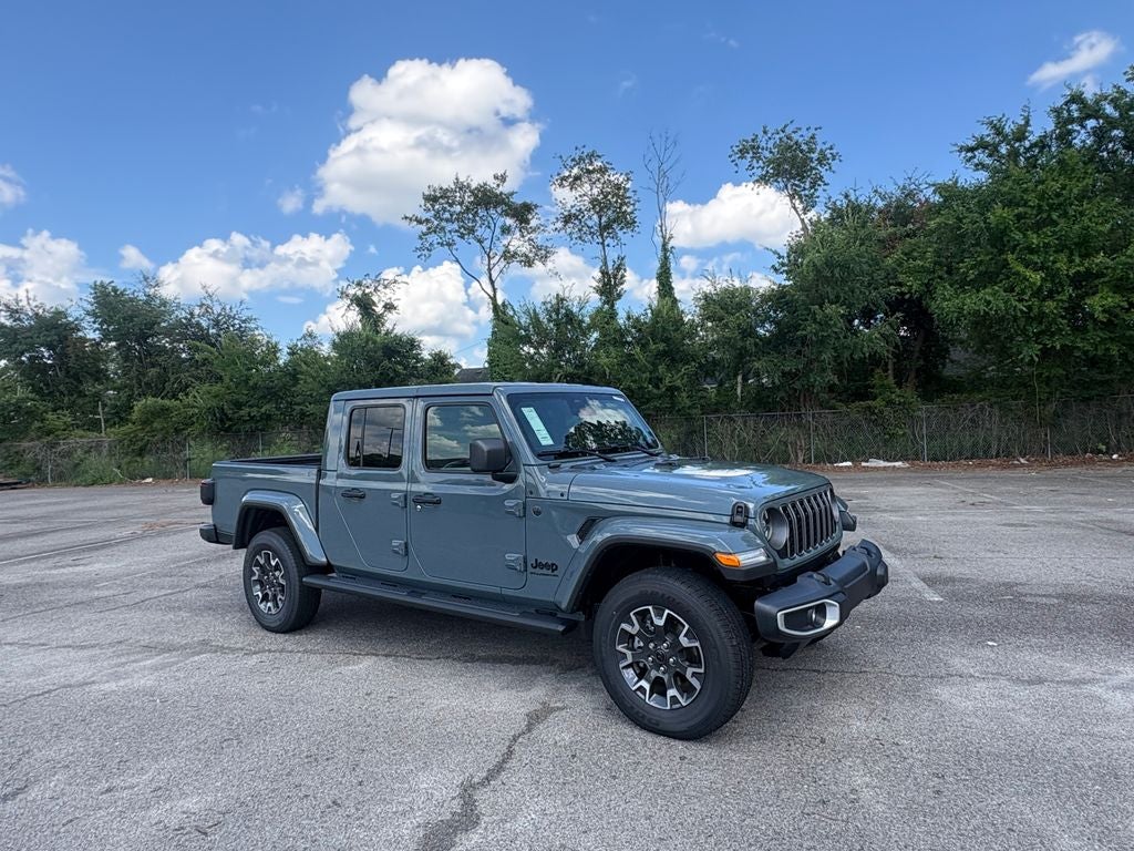 2026 Jeep Gladiator GLADIATOR SAHARA 4X4