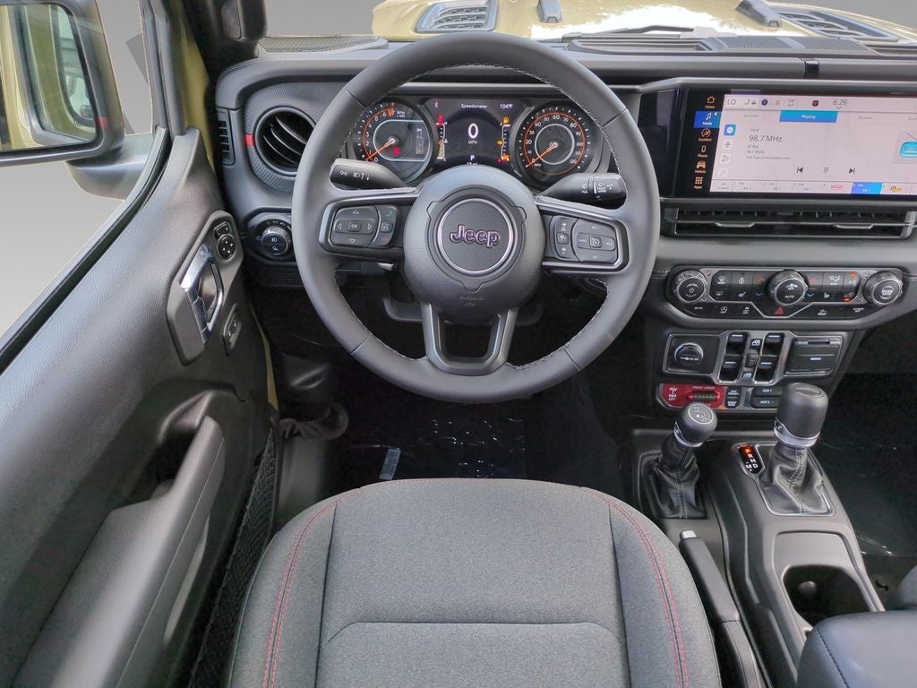 2025 Jeep Gladiator GLADIATOR RUBICON 4X4