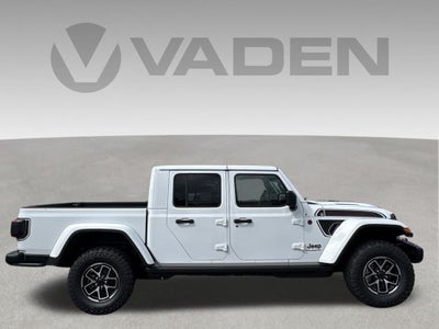 2026 Jeep Gladiator GLADIATOR SHADOW OPS 4X4