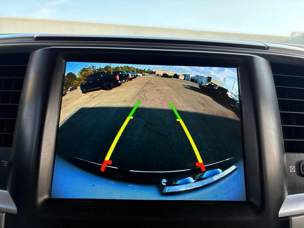 2020 RAM 1500 Classic SLT Crew Cab 4x2 6'4' Box