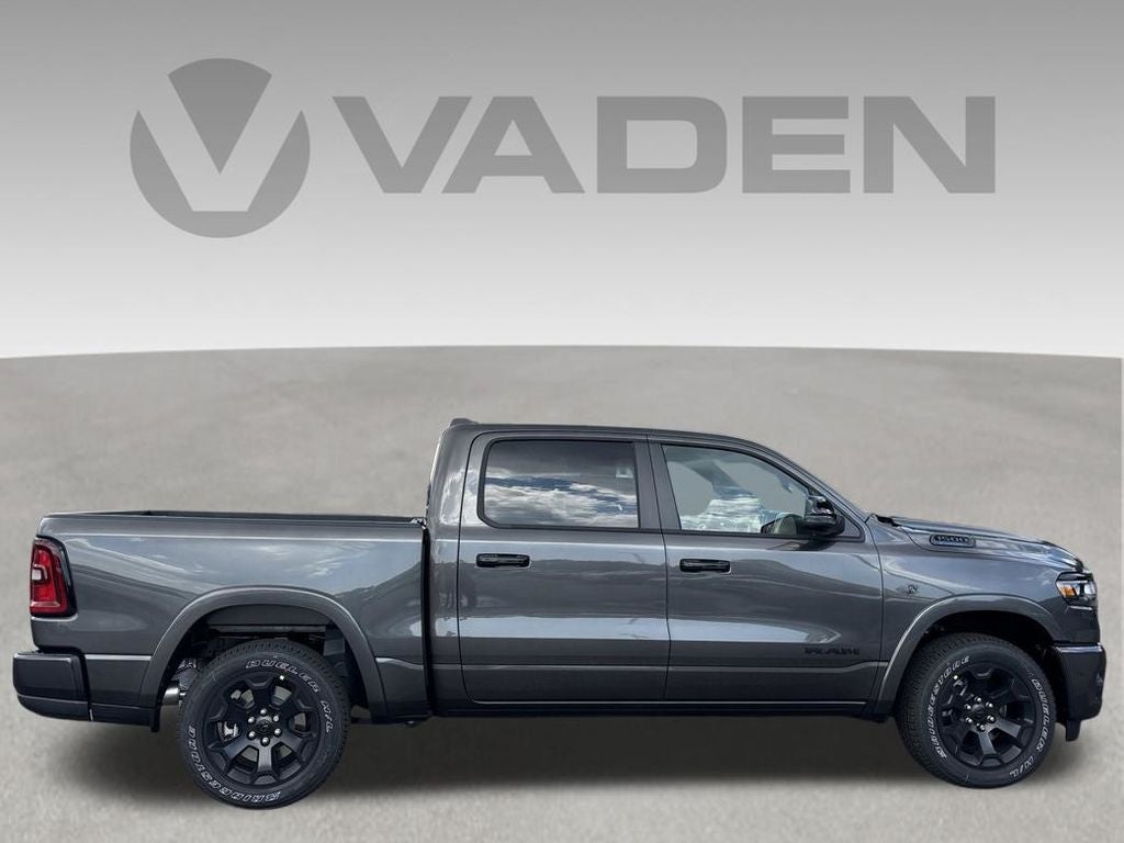 2027 RAM Ram 1500 RAM 1500 BIG HORN CREW CAB 4X4 5'7' BOX