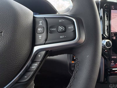2027 RAM Ram 1500 RAM 1500 EXPRESS CREW CAB 4X4 5'7' BOX