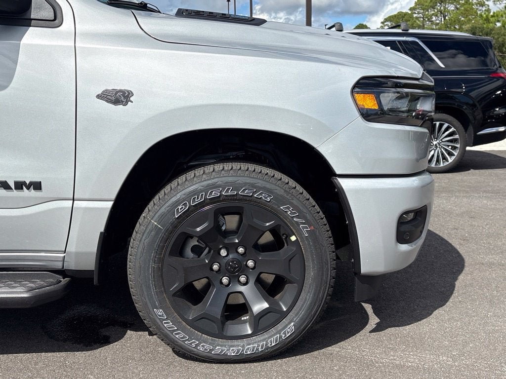 2027 RAM Ram 1500 RAM 1500 EXPRESS CREW CAB 4X4 5'7' BOX
