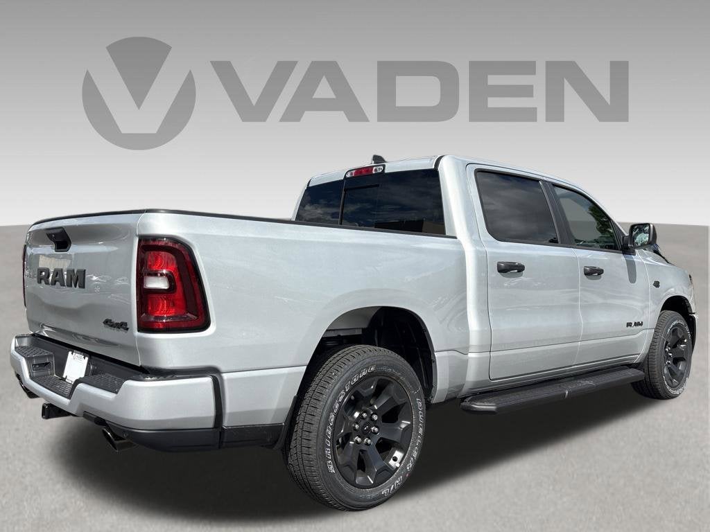2027 RAM Ram 1500 RAM 1500 EXPRESS CREW CAB 4X4 5'7' BOX