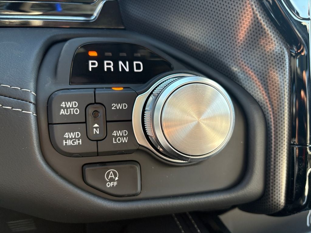 2026 RAM Ram 1500 RAM 1500 LIMITED CREW CAB 4X4 5'7' BOX