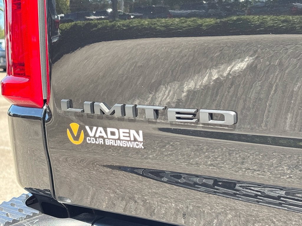 2027 RAM Ram 1500 RAM 1500 LIMITED CREW CAB 4X4 5'7' BOX