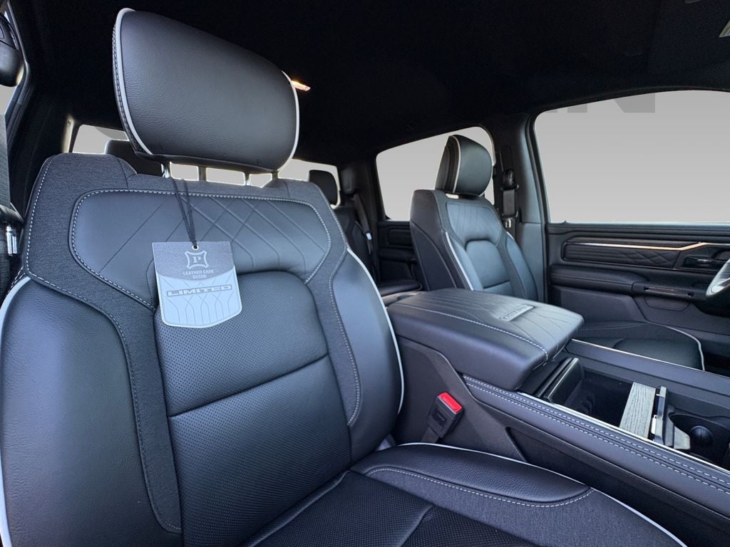 2026 RAM Ram 1500 RAM 1500 LIMITED CREW CAB 4X4 5'7' BOX