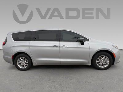 2026 Chrysler Voyager VOYAGER LX