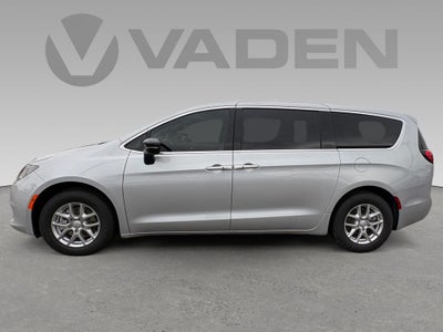 2026 Chrysler Voyager VOYAGER LX