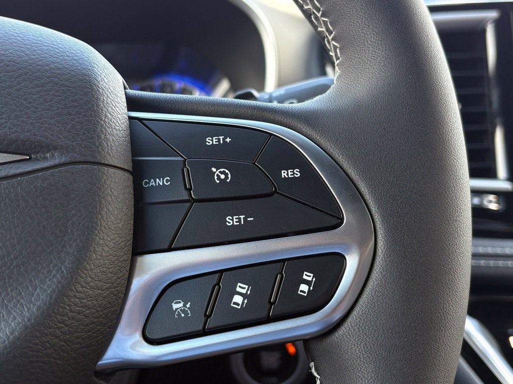 2027 Chrysler Pacifica PACIFICA LIMITED