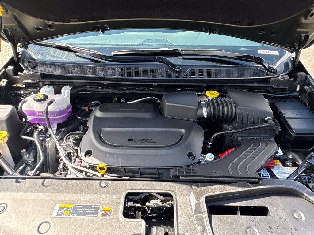 2027 Chrysler Pacifica PACIFICA LIMITED