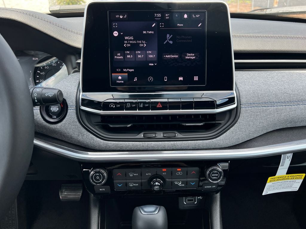 2025 Jeep Compass COMPASS LATITUDE 4X4