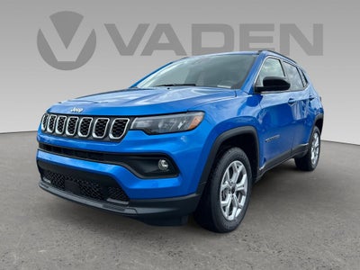 2025 Jeep Compass COMPASS LATITUDE 4X4